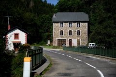 route traversant un pont